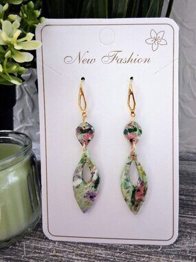 ❤️ Handmade Polymer Clay Dangle Earrings – Gold Accent | Green Floral Statement
